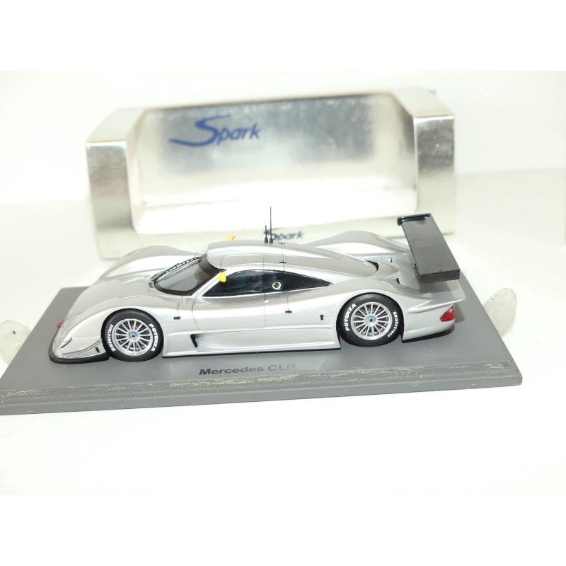 MERCEDES CLR NÂ°6 LE MANS 1999 SPARK S0996 1:43 Abd of reference S0996