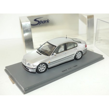 BMW 318 i 1999 Gris Argenté SPARK S0432 1:43