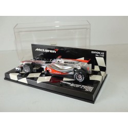 McLAREN MERCEDES MP4-25 2010 J. BUTTON MINICHAMPS 1:43 ArrivÃ©e 5Ã¨me