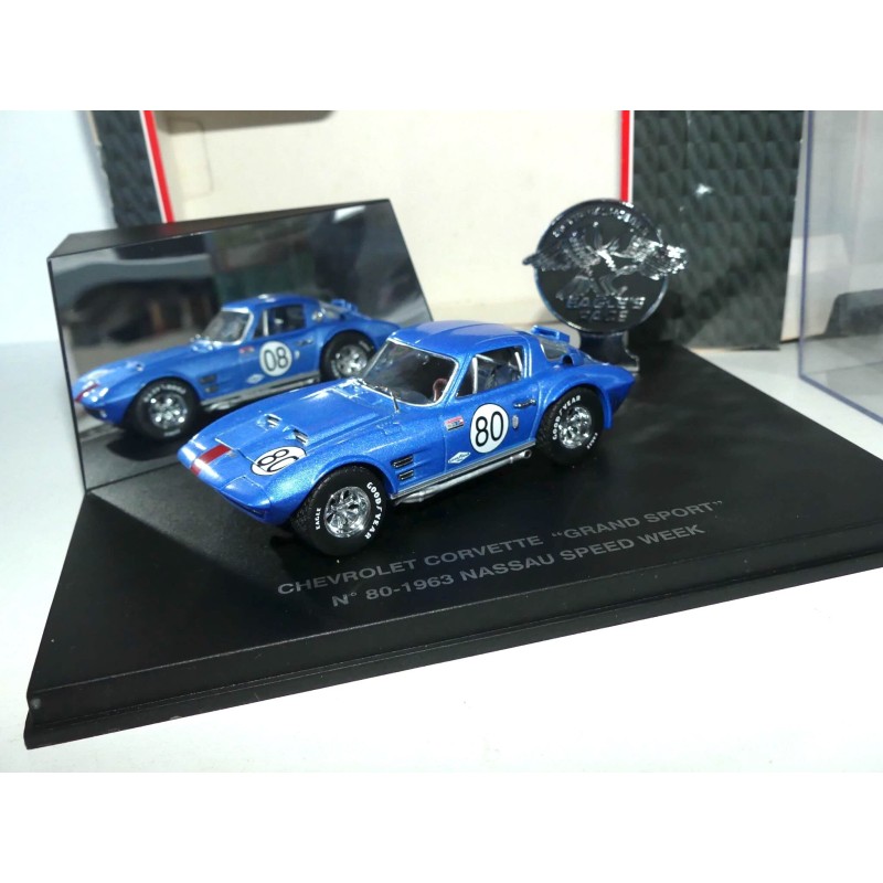 CHEVROLET CORVETTE GRAND SPORT NÂ°80 NASSAU SPEED WEEK UNIVERSAL HOBBIES 1:43