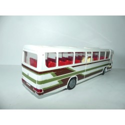 AUTOCAR MERCEDES O303 CONRAD 1:40 Imperfection