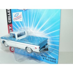 CHEVROLET C10 APACHE PICK UP Bleu et Blanc ROAD CHAMPS 1:43