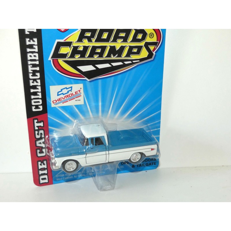 CHEVROLET C10 APACHE PICK UP Bleu et Blanc ROAD CHAMPS 1:43