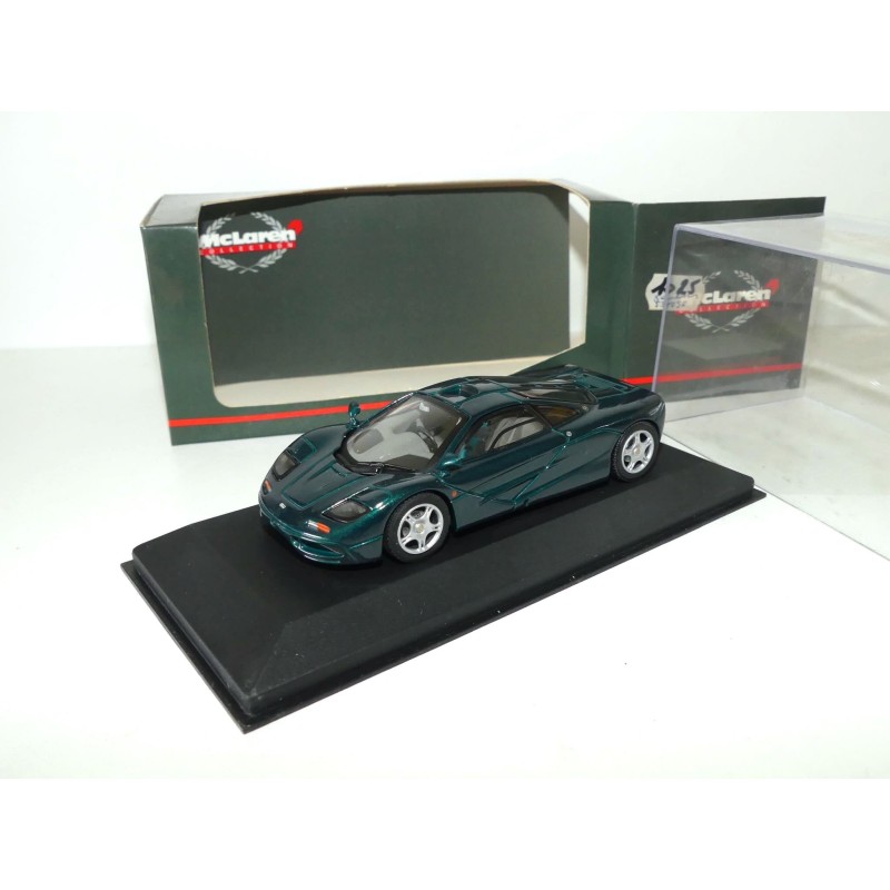 McLAREN F1 ROADCAR Vert MINICHAMPS 1:43