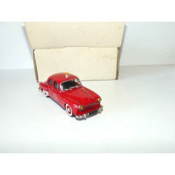 RENAULT FREGATE BERLINE 1955 POMPIERS KIT Monté CAMA 1:43 imperfection