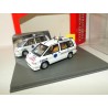 RENAULT ESPACE I SAMU 03 UNIVERSAL HOBBIES 1:43