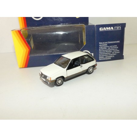 OPEL CORSA A Blanc GAMA 1:43