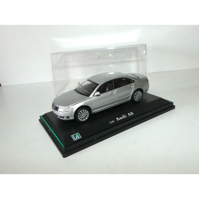 AUDI A8 D3 Gris OLIEX 1:43 boite vitrine
