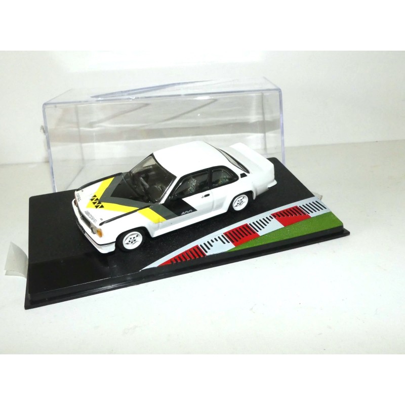 OPEL ASCONA 400 ROADCAR Blanc ALTAYA 1:43