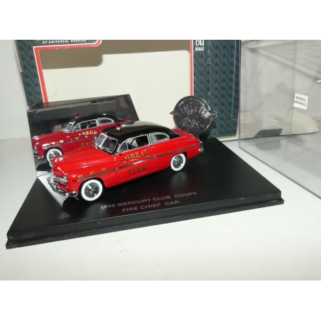 MERCURY CLUB COUPE FIRE CHIEF CAR POMPIERS UNIVERSAL HOBBIES 1:43