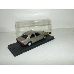 MERCEDES 190 TAXI Gris VEREM 1:43