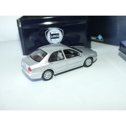 ALFA ROMEO LYBRA 1999 Gris SOLIDO 1:43 boite metal