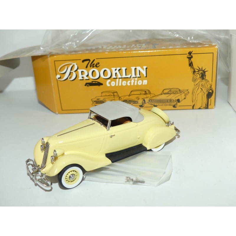 A Brooklin Models 1:43 scale die-cast, BRK 17x 1952 Studebaker