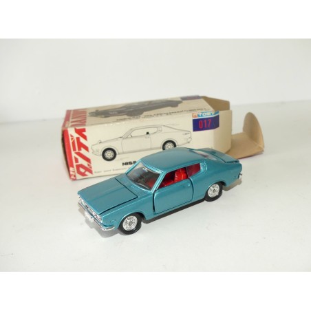 NISSAN BLUEBIRD 1800 SS Bleu TOMICA DANDY 1:47
