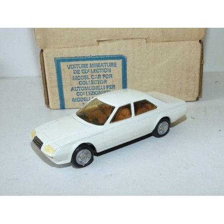 FERRARI PININ Blanc PROTOTYPE LIMOUSINE PROVENCE MOULAGE 1:43
