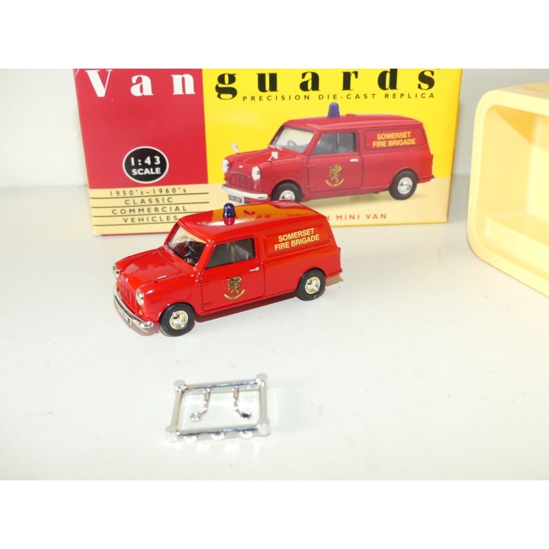 AUSTIN MINI SOMERSET FIRE BRIGADE POMPIERS CORGI VANGUARDS VA14012 1:43