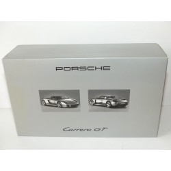 PORSCHE CARRERA GT 2003 Gris COFFRET MINICHAMPS 1:43
