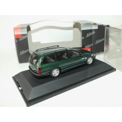 OPEL OMEGA B CARAVANE Vert SCHUCO 1:43