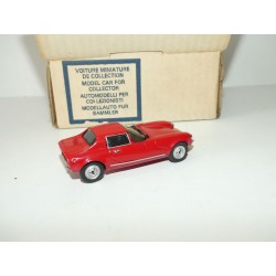 RENAULT 4 SOVAM Rouge KIT monté MCM 1:43 en métal