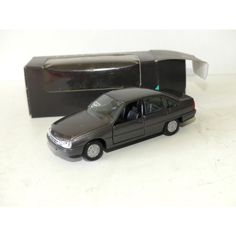 OPEL OMEGA A Gris GAMA 1:43