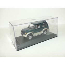 MITSUBISHI PAJERO SWB 1994 Vert MINICHAMPS 1:43