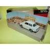 TRABANT Blanc VITESSE 1:43