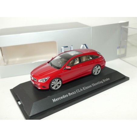 MERCEDES CLA SHOOTING BRAKE Rouge KYOSHO 1:43