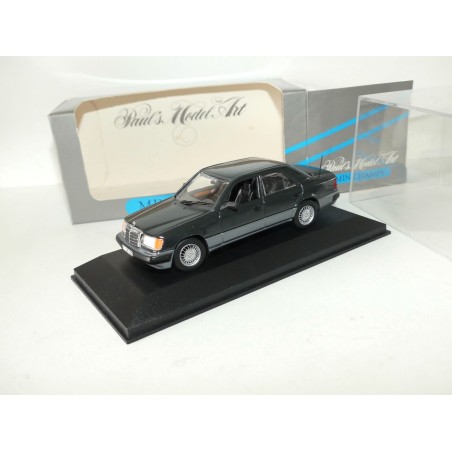 MERCEDES 300 E 24 Gris MINICHAMPS 1:43