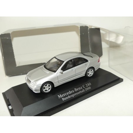 MERCEDES CLASSE C 240 W203 BUNDESPRESSEBALL 2000 Gris Clair SCHUCO 1:43