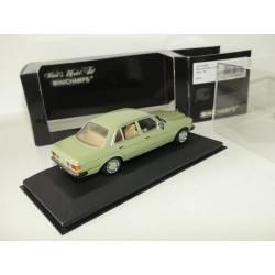 MERCEDES 230 E W123 1976-85 Vert MINICHAMPS 1:43