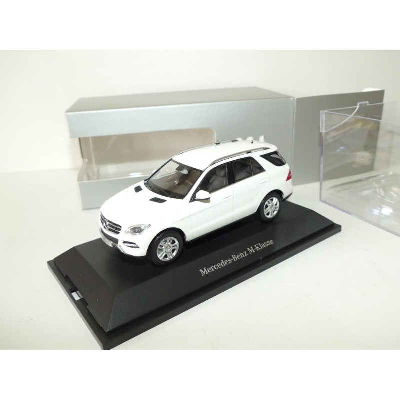 MERCEDES CLASSE M ML 2011 W166 Blanc MINICHAMPS 1:43