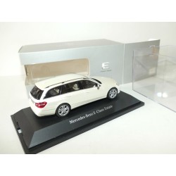 MERCEDES CLASSE E ESTATE W212 Blanc SCHUCO 1:43