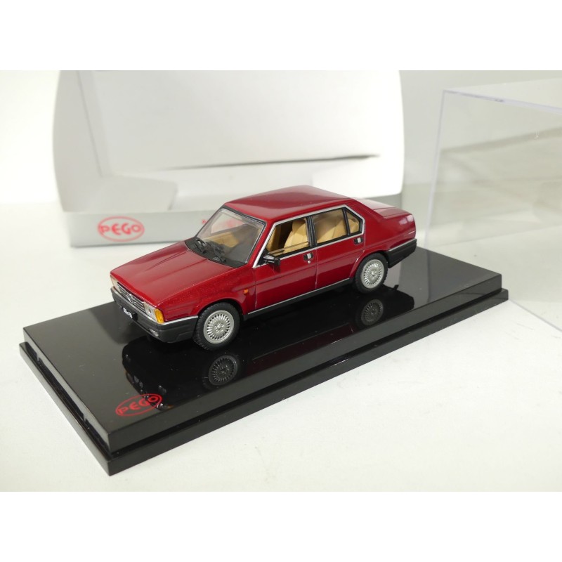 ALFA ROMEO 90 BERLINE 1986 Bordeaux PEGO 1:43