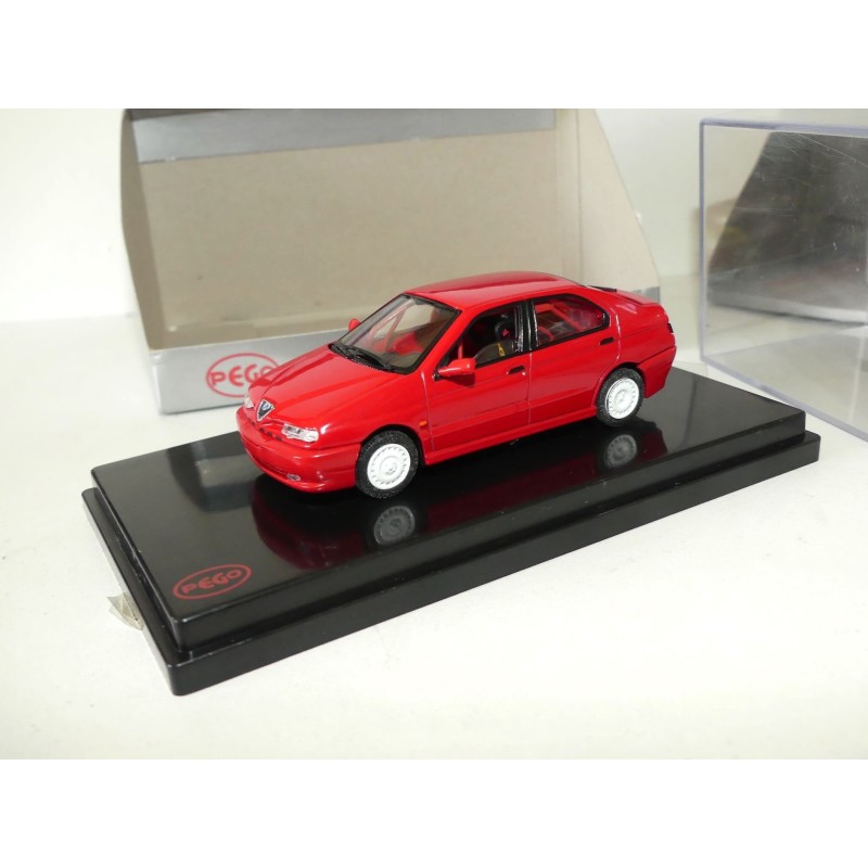 ALFA ROMEO 146 CIVT PRESENTATION Rouge PEGO 1:43