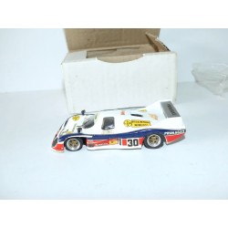 RONDEAU M382 C N°30 LE MANS 1983 KIT Monté SILHOUETTE 1:43