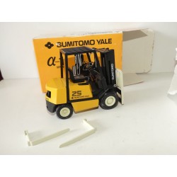 CHARIOT ELEVATEUR SUMITOMO YALE 25 CONRAD 1:25