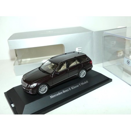 MERCEDES CLASSE E ESTATE W212 Marron Cuprit SCHUCO 1:43