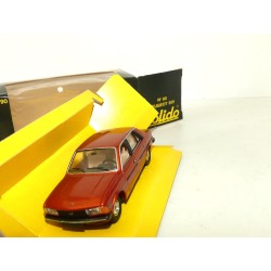 PEUGEOT 305 Marron SOLIDO 1:43
