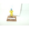 FIGURINE PILOTE F1 R. PETERSON socle bois 1:43 figurine metal peint