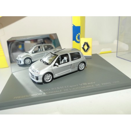RENAULT CLIO V6 Phase I Gris Présentation Mondial Auto 1998 UNIVERSAL HOBBIES 1:43