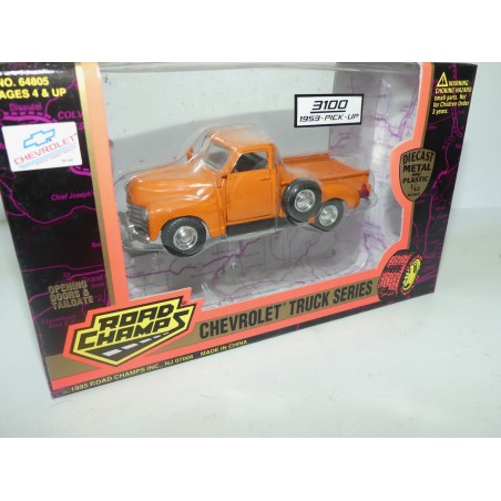 FORD 3100 PICK UP 1953 Orange TRUCK SERIES ROAD CHAMPS 1:43