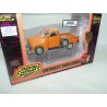 FORD 3100 PICK UP 1953 Orange TRUCK SERIES ROAD CHAMPS 1:43