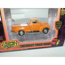 FORD 3100 PICK UP 1953 Orange TRUCK SERIES ROAD CHAMPS 1:43