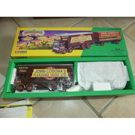 CAMION AEC JOHN CODONA PLEASURE FAIR THE SHOWMANS CORGI 21701 1:50