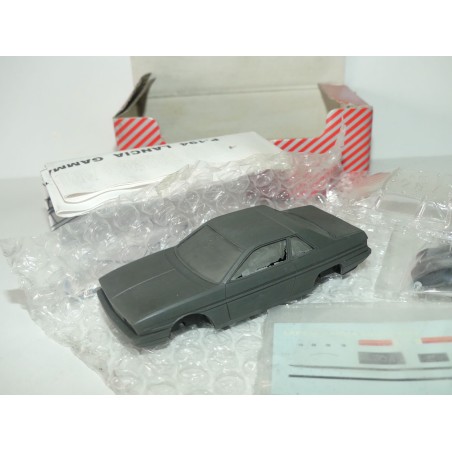 LANCIA GAMMA COUPE 1976 KIT Non Monté TRON 1:43 