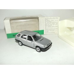 SKODA FELICIA COMBI Gris 1:43
