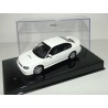 SUBARU LEGACY B4 1999 Blanc AUTOART 1:43