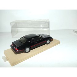 FORD THUNDERBIRD 10ème Génération Noir STARTER 1:43