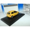 RENAULT CLIO II Phase III 2004 Jaune Cirius UNIVERSAL HOBBIES 1:43 