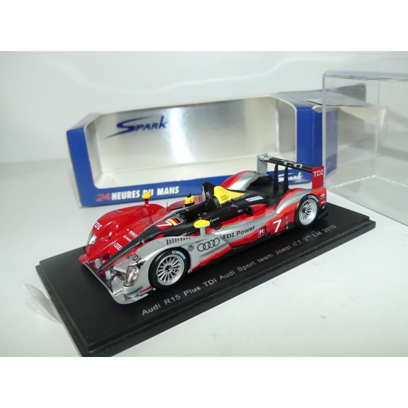 AUDI R15 PLUS TDi N°7 LE MANS 2010 SPARK S0692 1:43